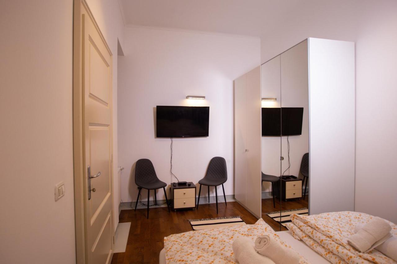 Alessia Apartment In The Old Town Timisoara Exterior foto